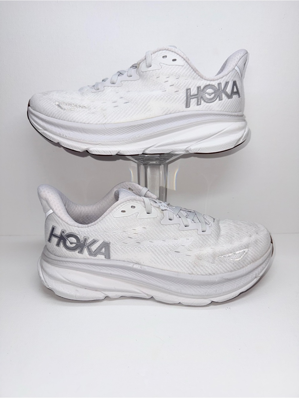 HOKA CLIFTON 9 Women's White Running Shoes - Lightweight Cushioning